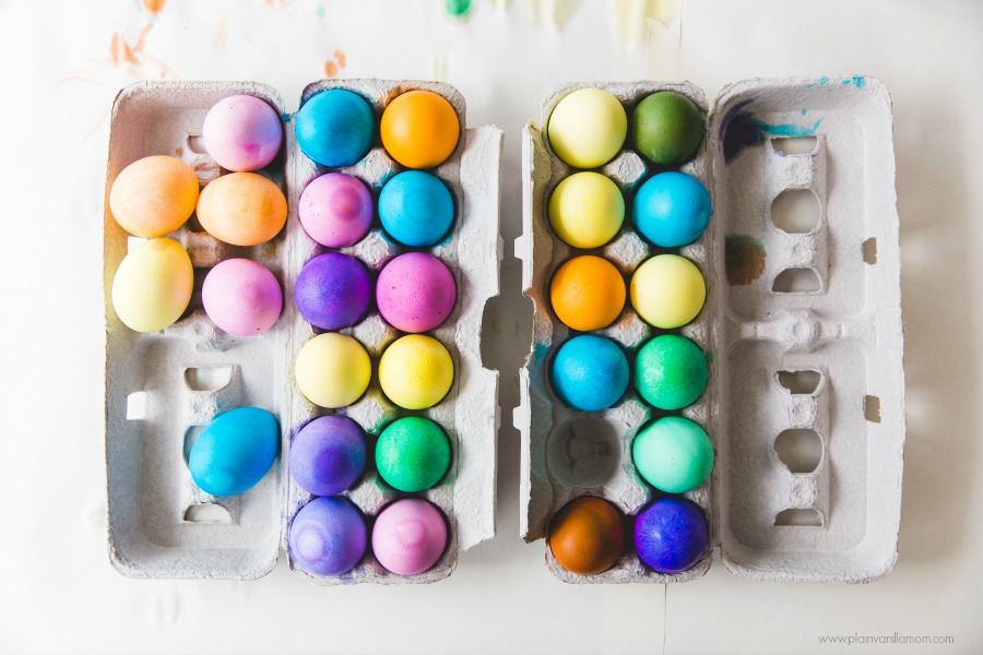 How to Dye Easter Eggs with Food Coloring