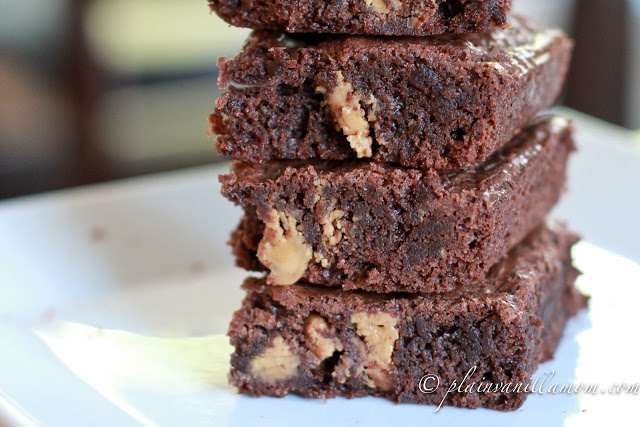 Sweet Sundays: Chocolate Peanut Butter Swirl Brownies