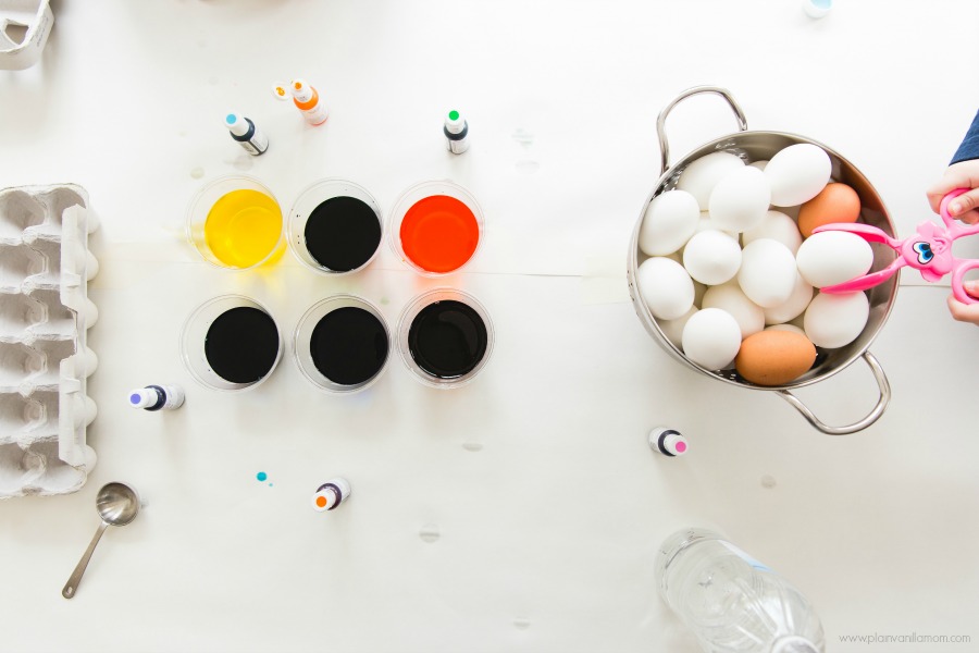 dying easter eggs set up