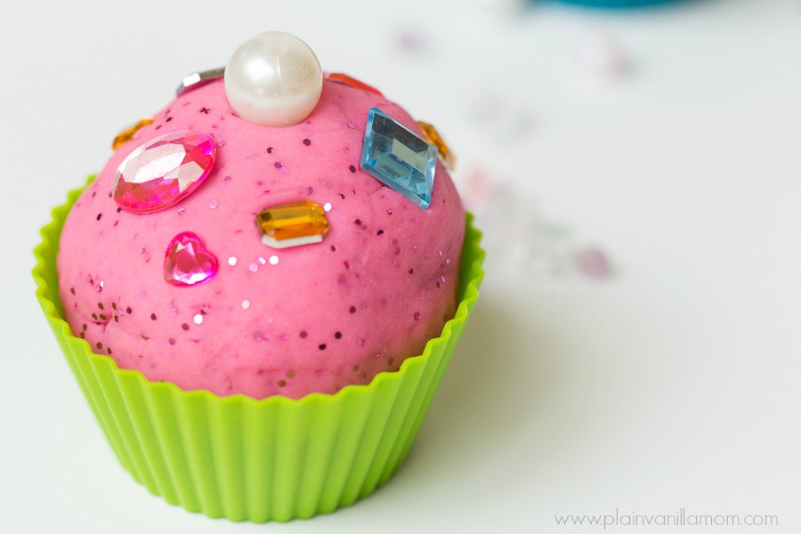 Play Dough Cupcake Factory