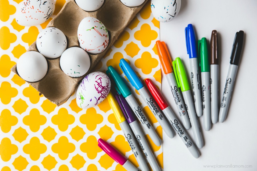 craft eggs decorated with sharpies